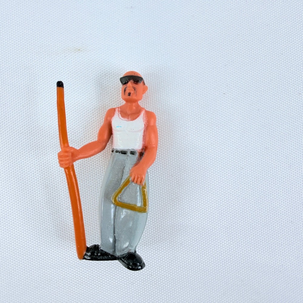 Homies Q-Ball w/ Pool Cue Figure Vending Machine Toy David Gonzales Chicano